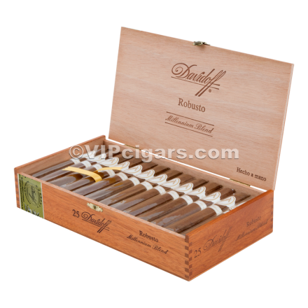 Davidoff Millennium Blend - Robusto